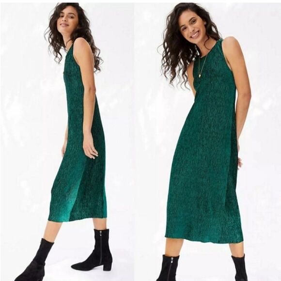 Anthropologie Green Maeve Adrienne Twist-Back Textured Velvet Midi Dress XS - Picture 2 of 16